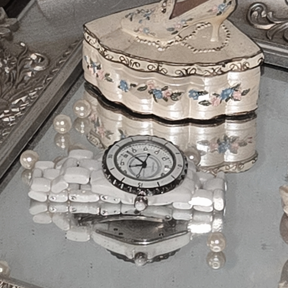 CHANEL White Ceramic And Diamond Watch